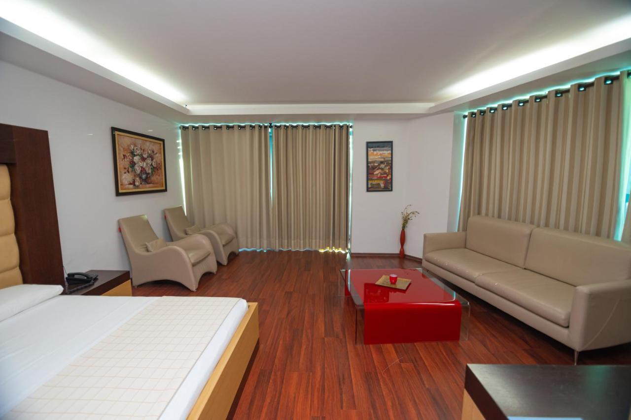 Hotel Vlora International Luaran gambar