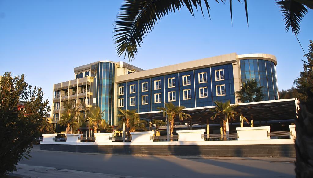 Hotel Vlora International Luaran gambar