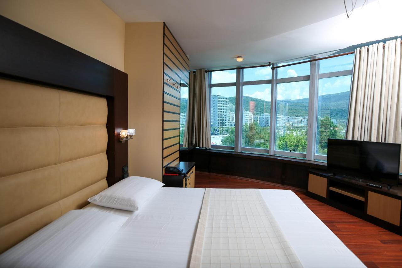 Hotel Vlora International Luaran gambar